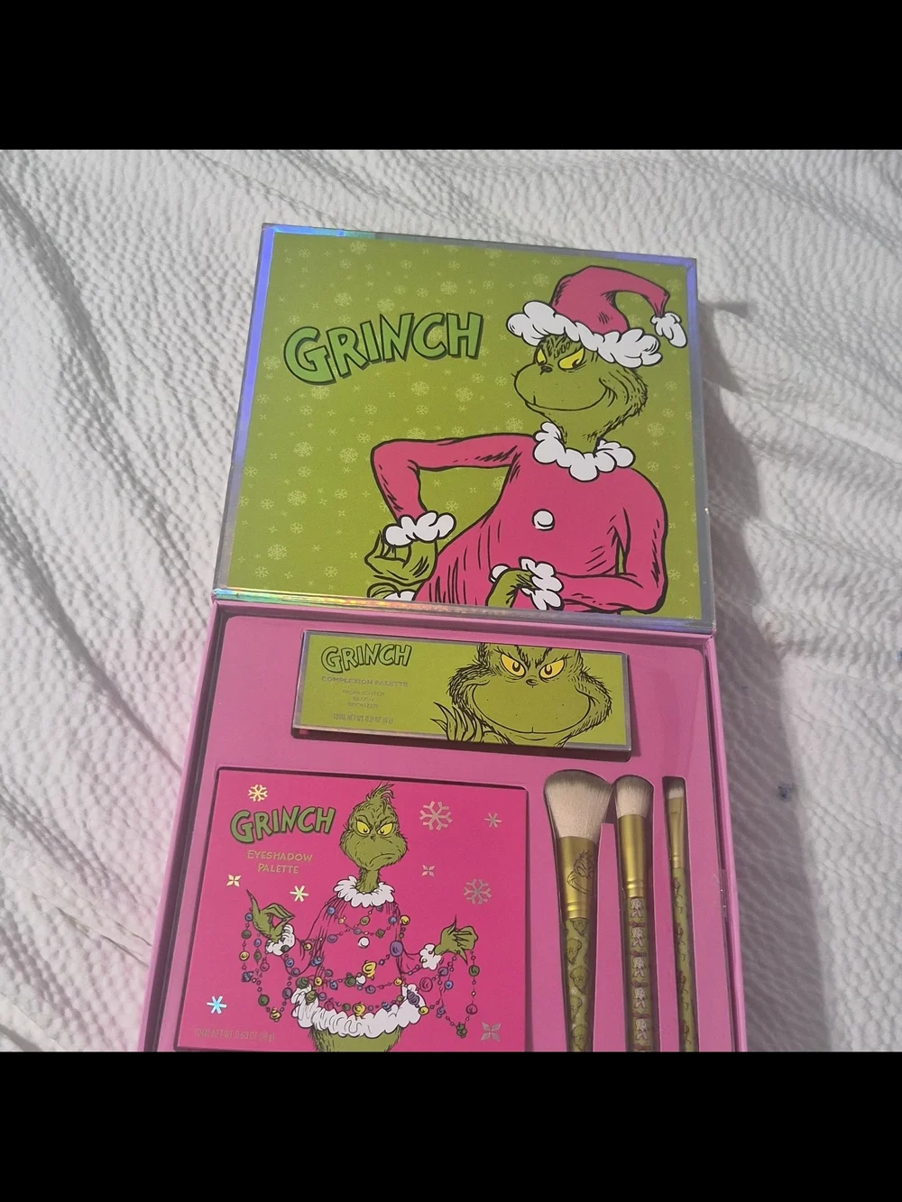 Grinch Holiday Eyeshadow Palette - Pink & Green